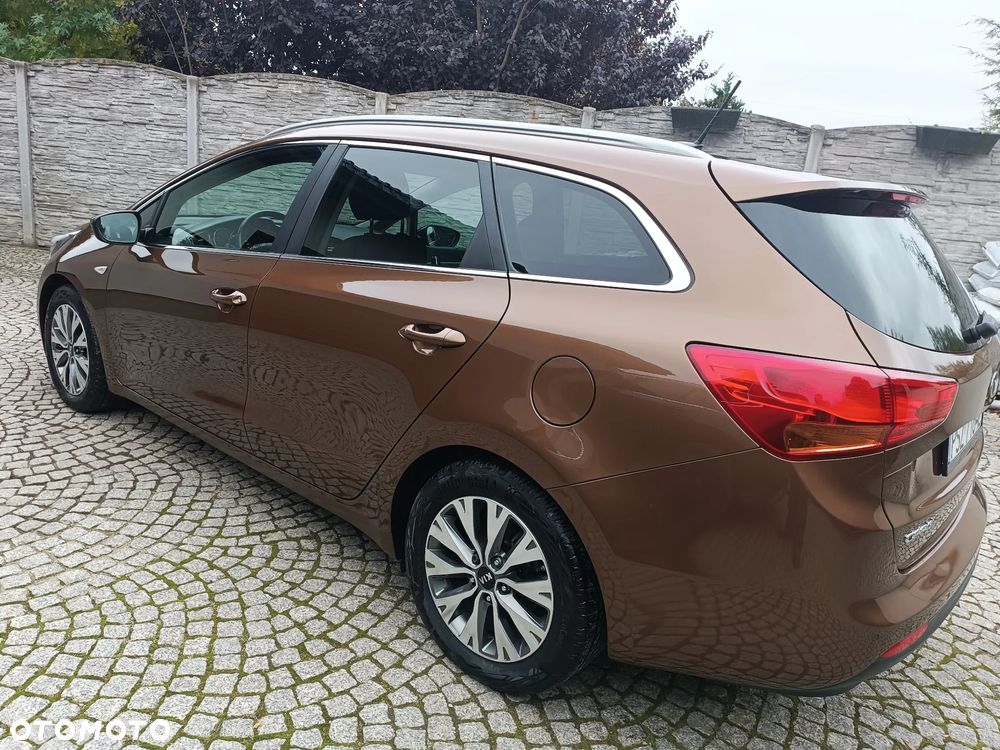 Kia Ceed Cee'd 1.6 CRDi GT Line - 9