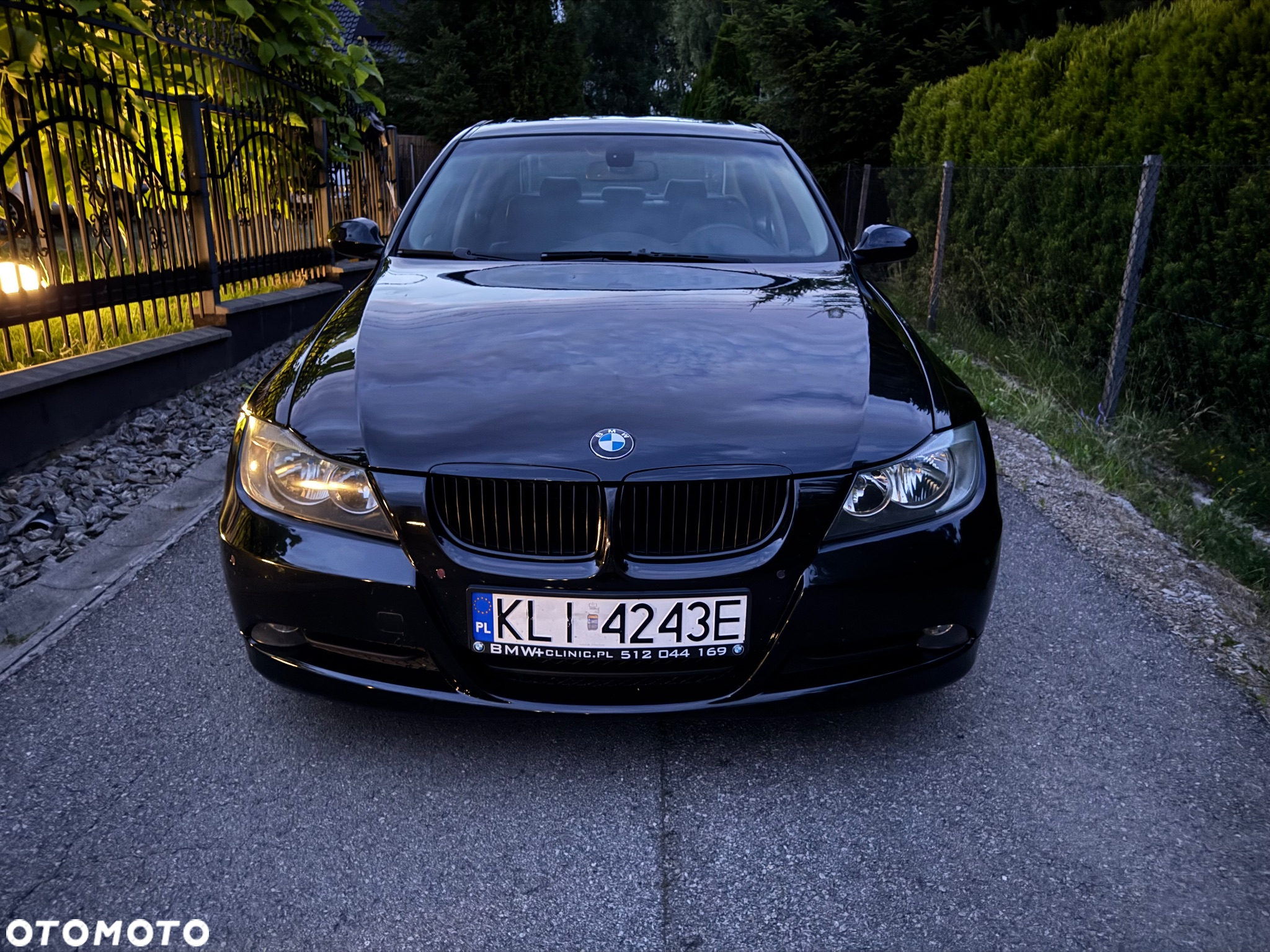 BMW Seria 3 318i - 2