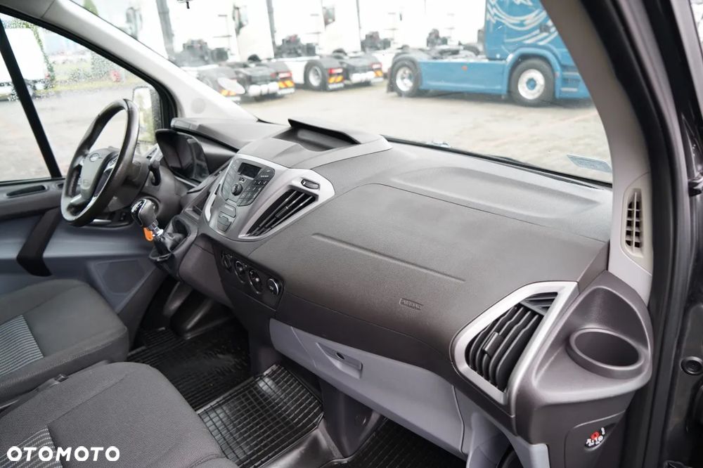 Ford TRANSIT / 9 MIEJSC / MANUAL / POLSKI SALON / PO KONTRAKCIE SERWISOWYM - 28