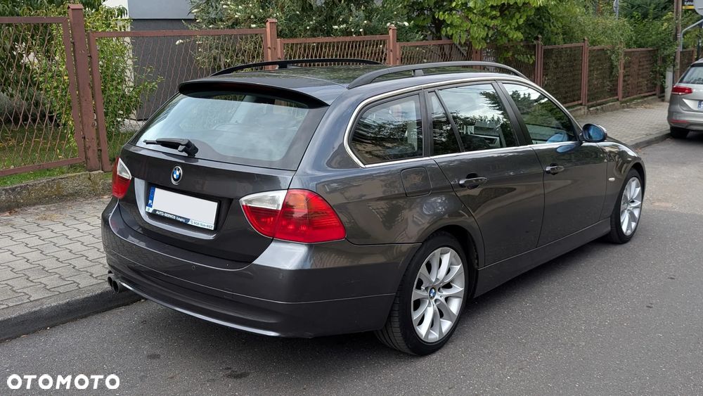 BMW Seria 3 330xd DPF - 2
