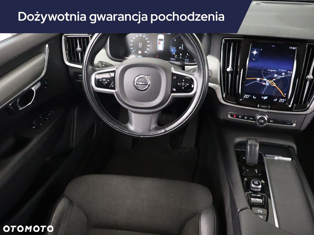 Volvo V90 Cross Country - 9