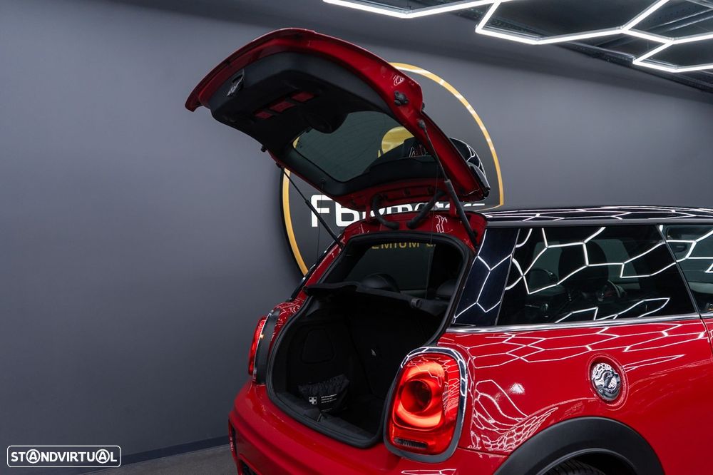MINI 3 Portas John Cooper Works Auto Desportiva - 20