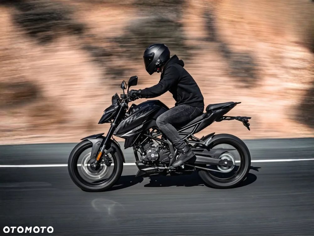 VOGE R125S - 16