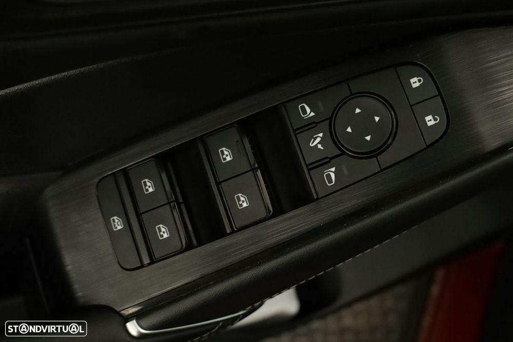 Nissan Qashqai 1.3 DIG-T N-Connecta LED Xtronic - 20