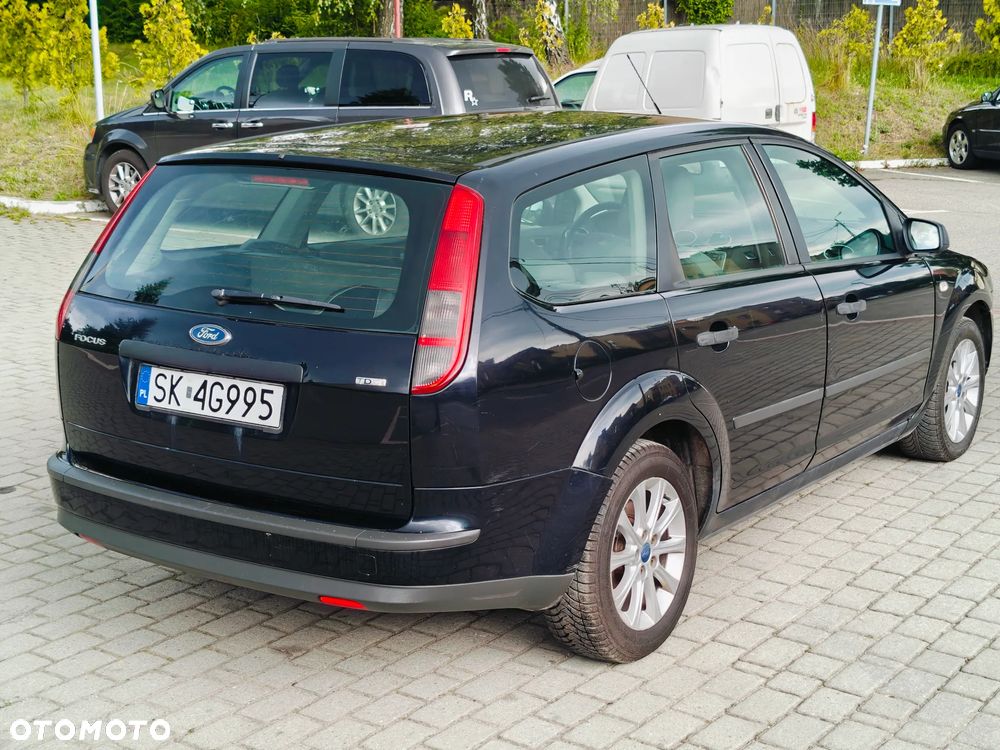 Ford Focus 1.8 TDCi Ghia - 13