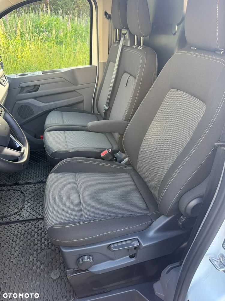 Volkswagen Transporter - 12
