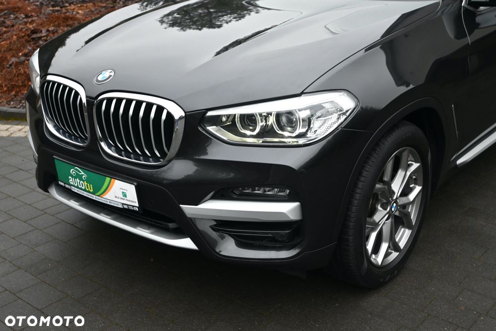 BMW X3 sDrive18d Business Edition sport - 39