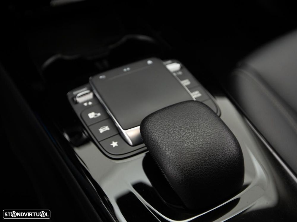 Mercedes-Benz CLA 250 e Shooting Brake Progressive - 23