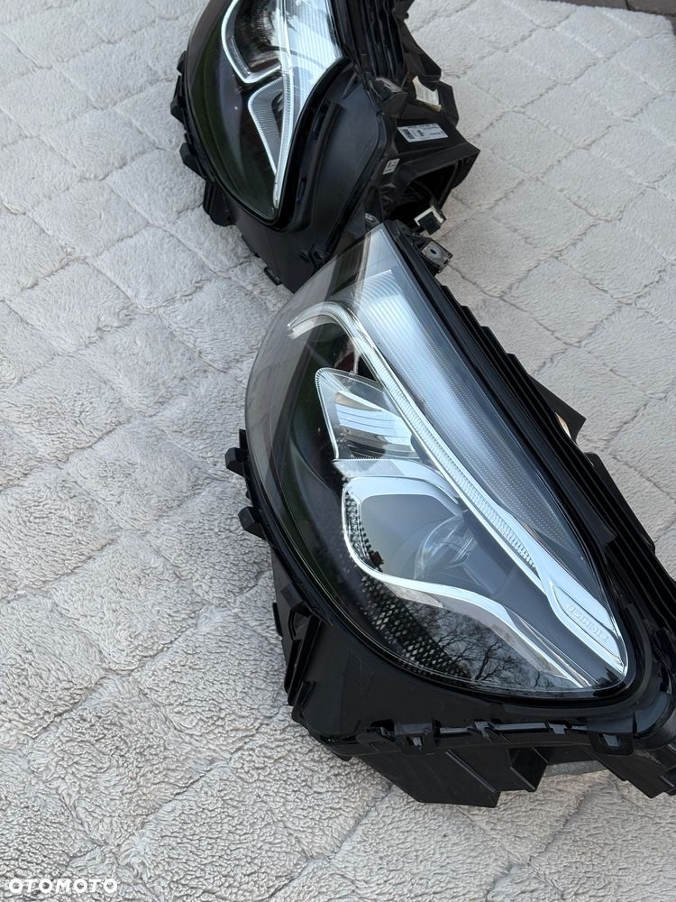 Mercedes GLC W253 Reflektory LED KOMPLET L+P ORYGINAŁ EU A2539065201 - 2