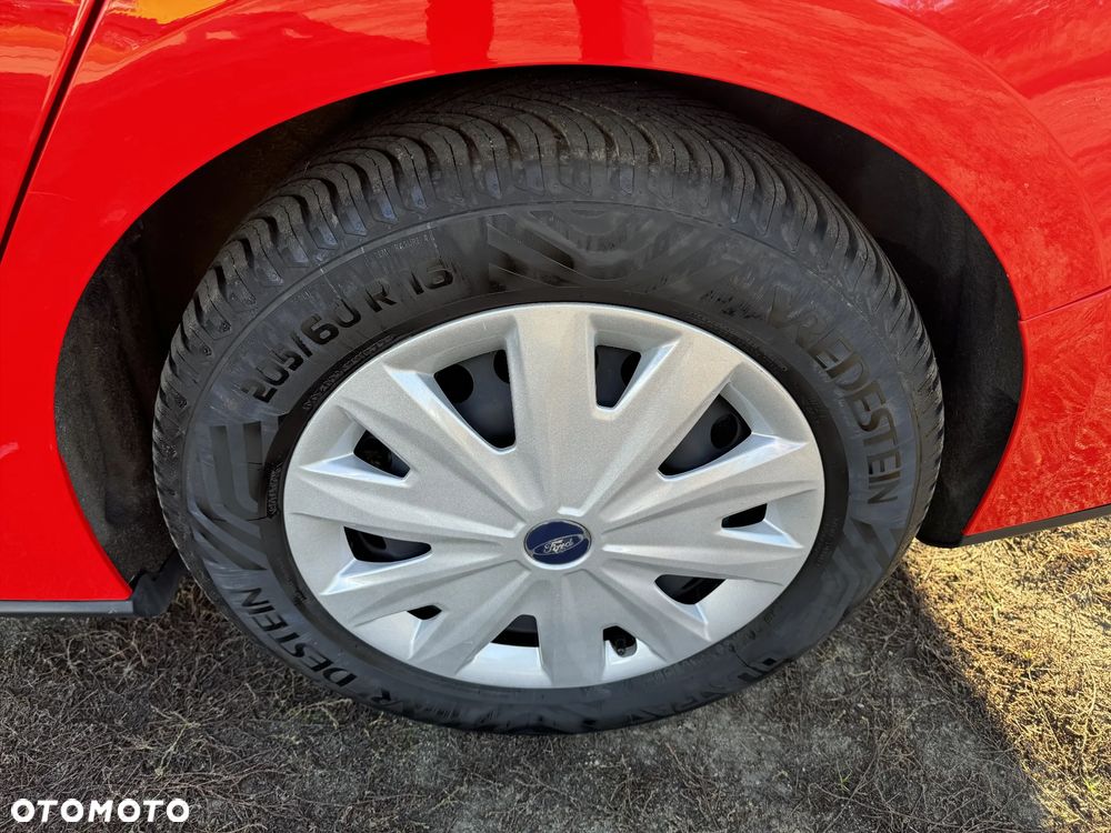 Ford Focus 1.5 EcoBlue Start-Stopp-System TITANIUM DESIGN - 28