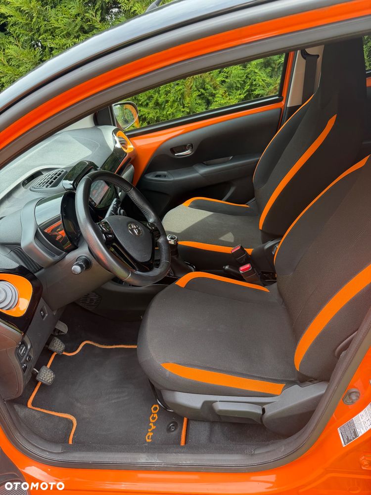 Toyota Aygo 1.0 VVT-i Black Edition - 6
