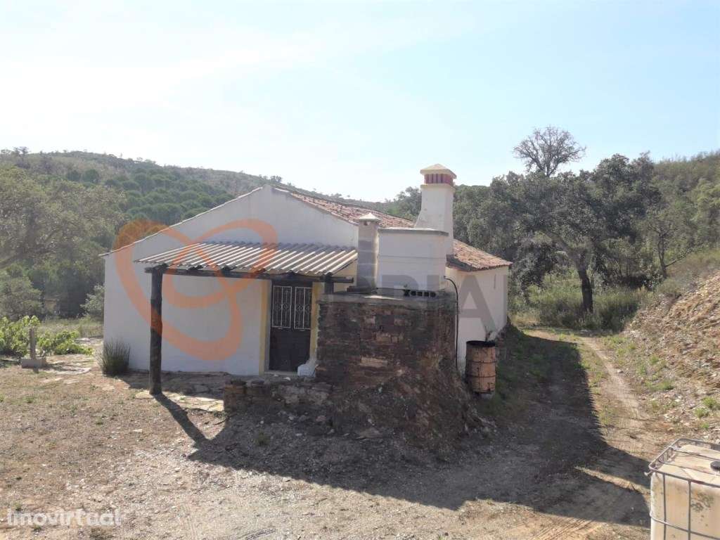 Moradia com 2 quartos para venda em São Marcos da Serra, Silves, Al... - Grande imagem: 2/27