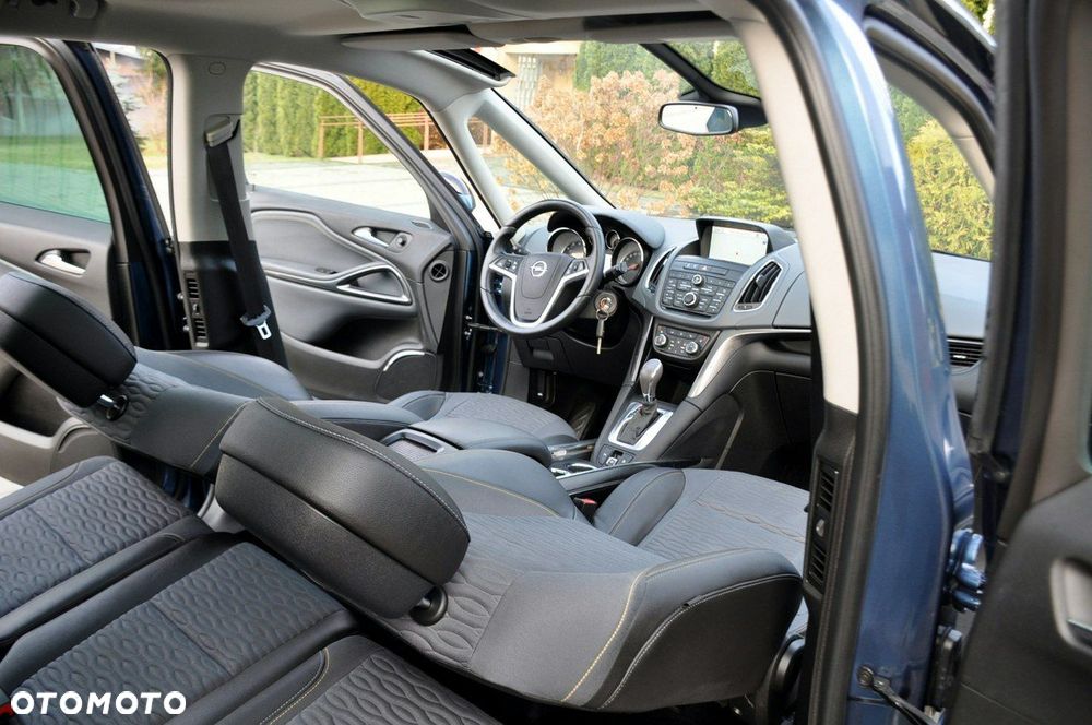 Opel Zafira - 23