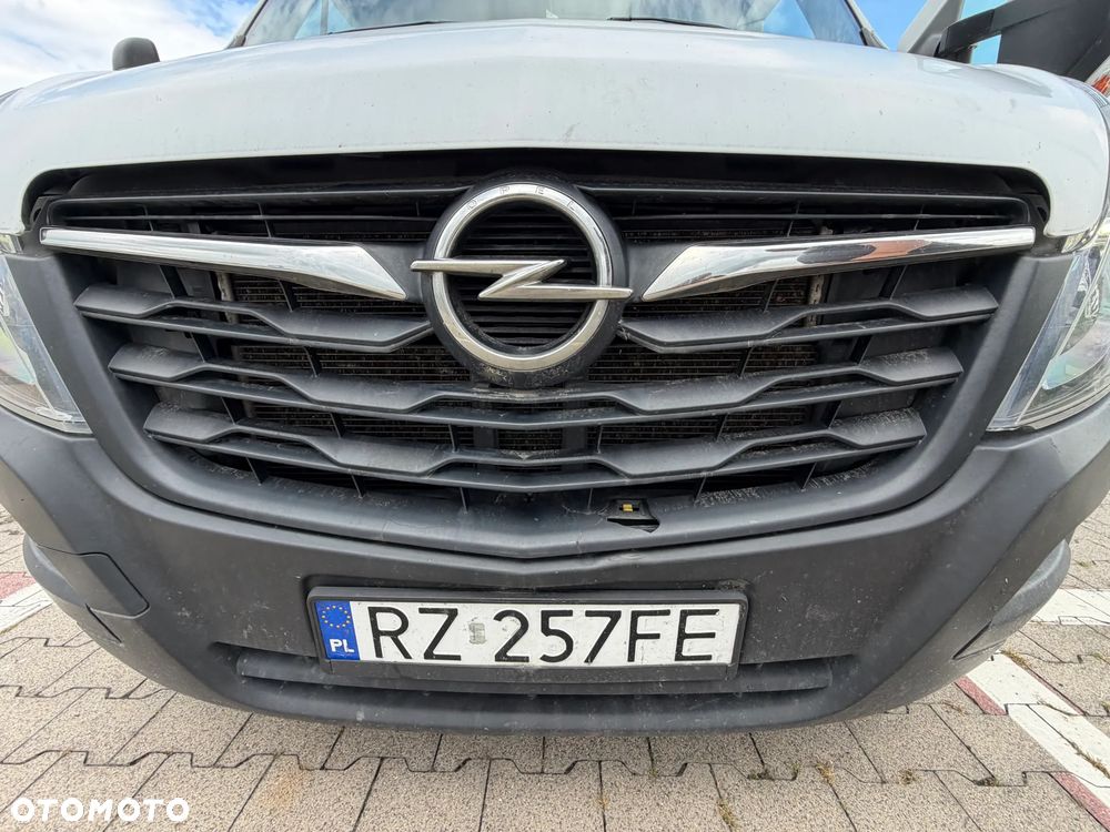 Opel Movano - 27