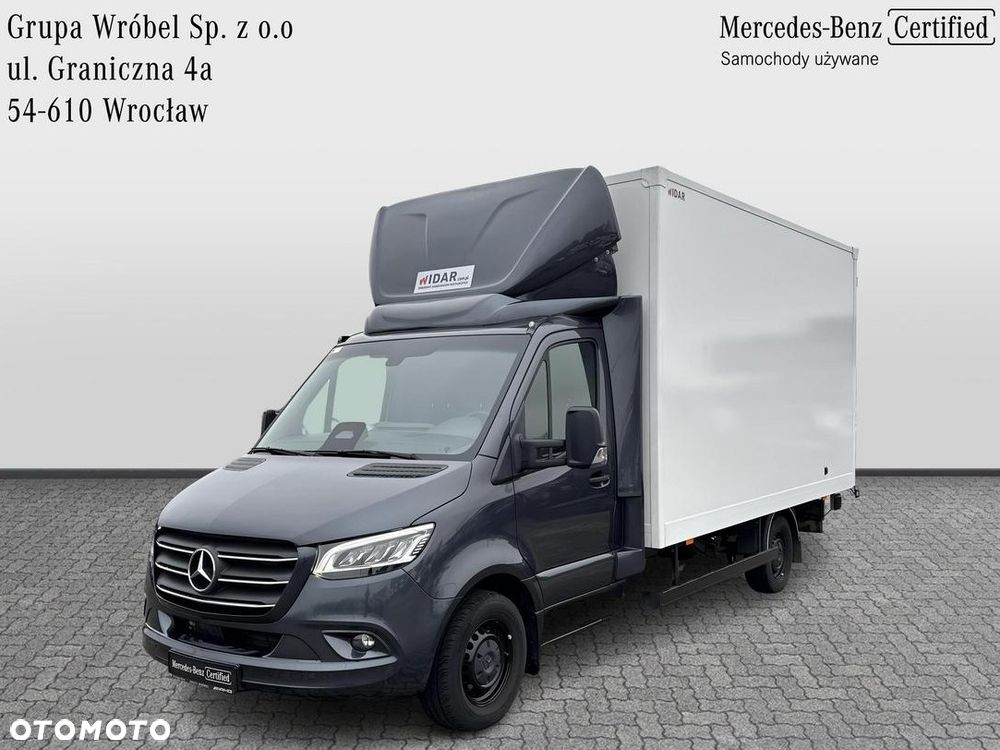 Mercedes-Benz Sprinter - 2