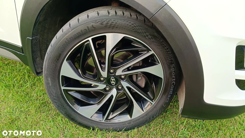 Hyundai Tucson 1.6 T-GDi Premium 4WD DCT - 17