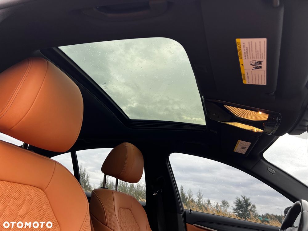 BMW Seria 5 530i M Sport Edition - 31