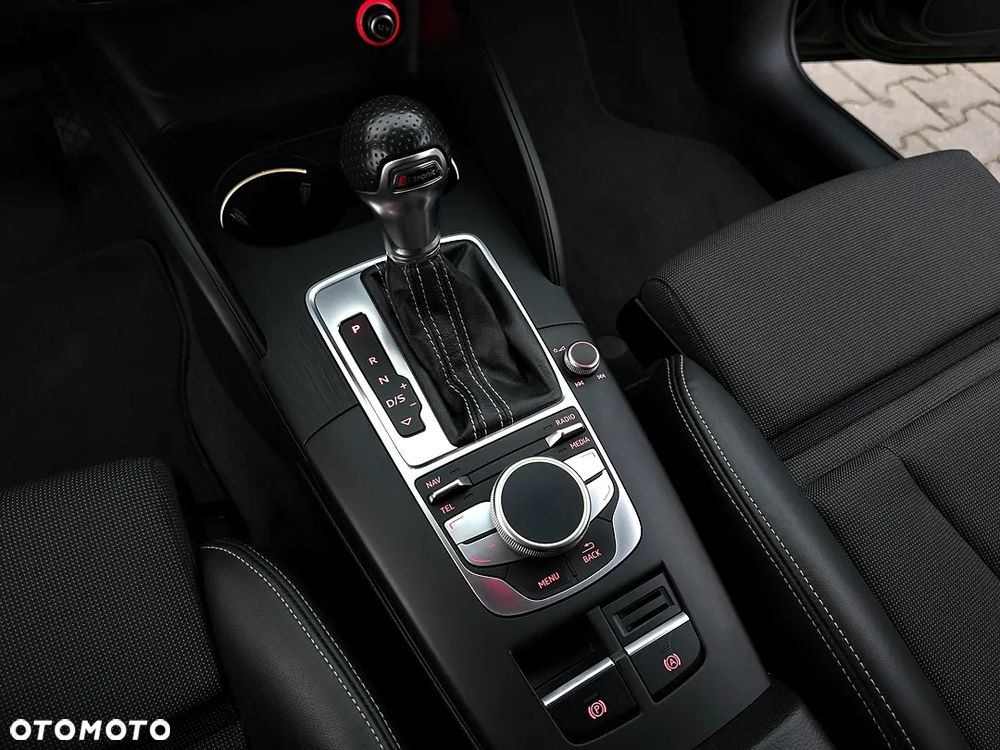 Audi A3 Sportback 2.0 TDI (clean diesel) quattro S tronic S line Sportpaket - 34