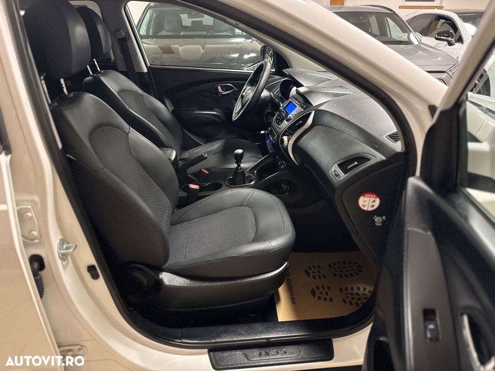 Hyundai ix35 1.6 GDi 2WD Comfort - 28