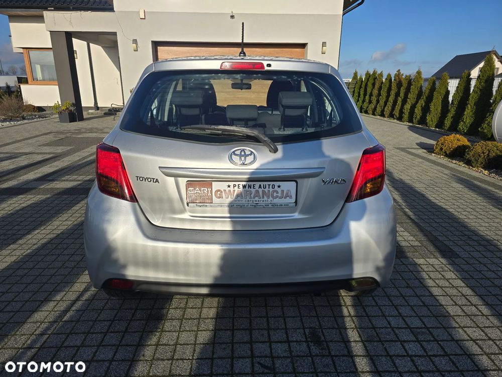 Toyota Yaris 1.0 Active - 5