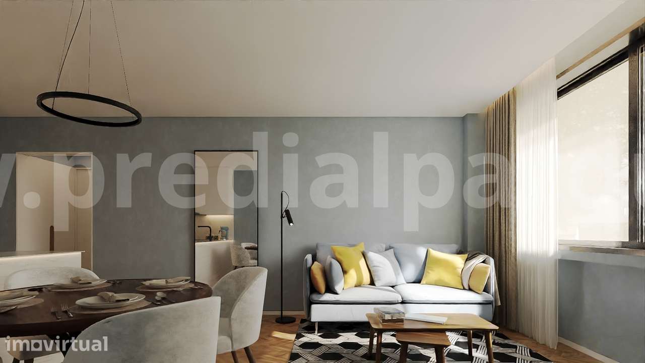 Apartamento T2 para venda no Centro do Porto