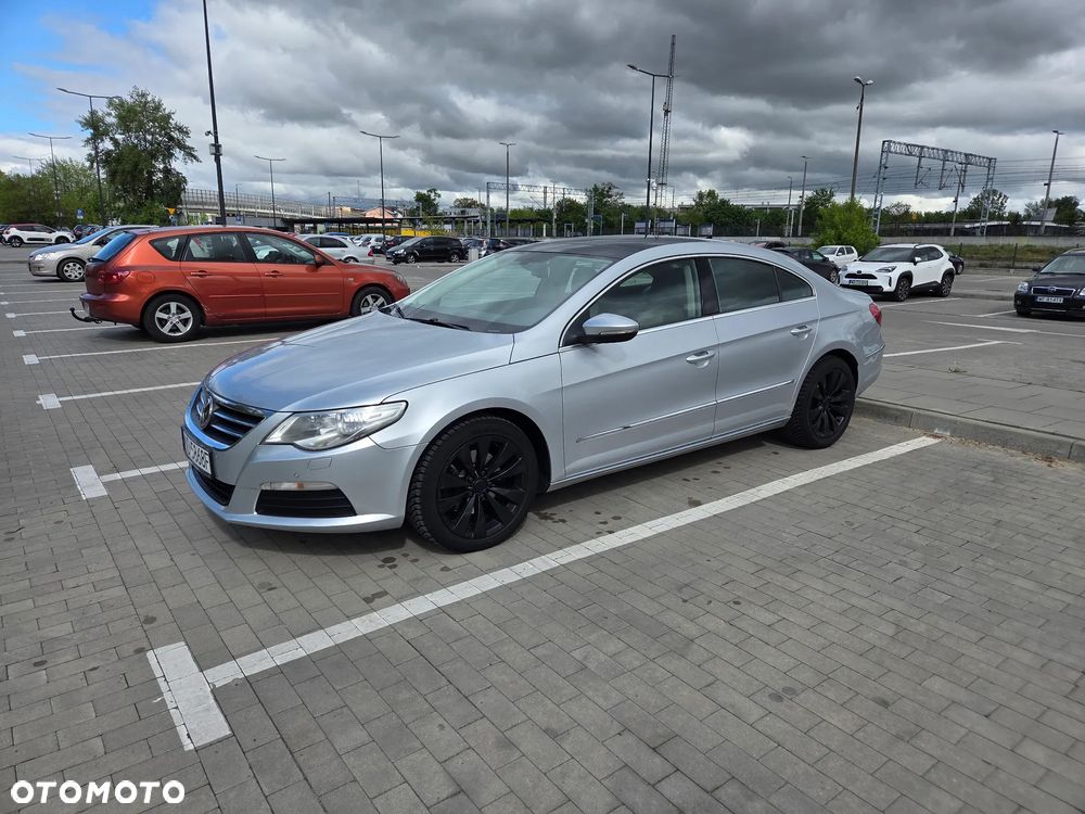 Volkswagen Passat CC - 1