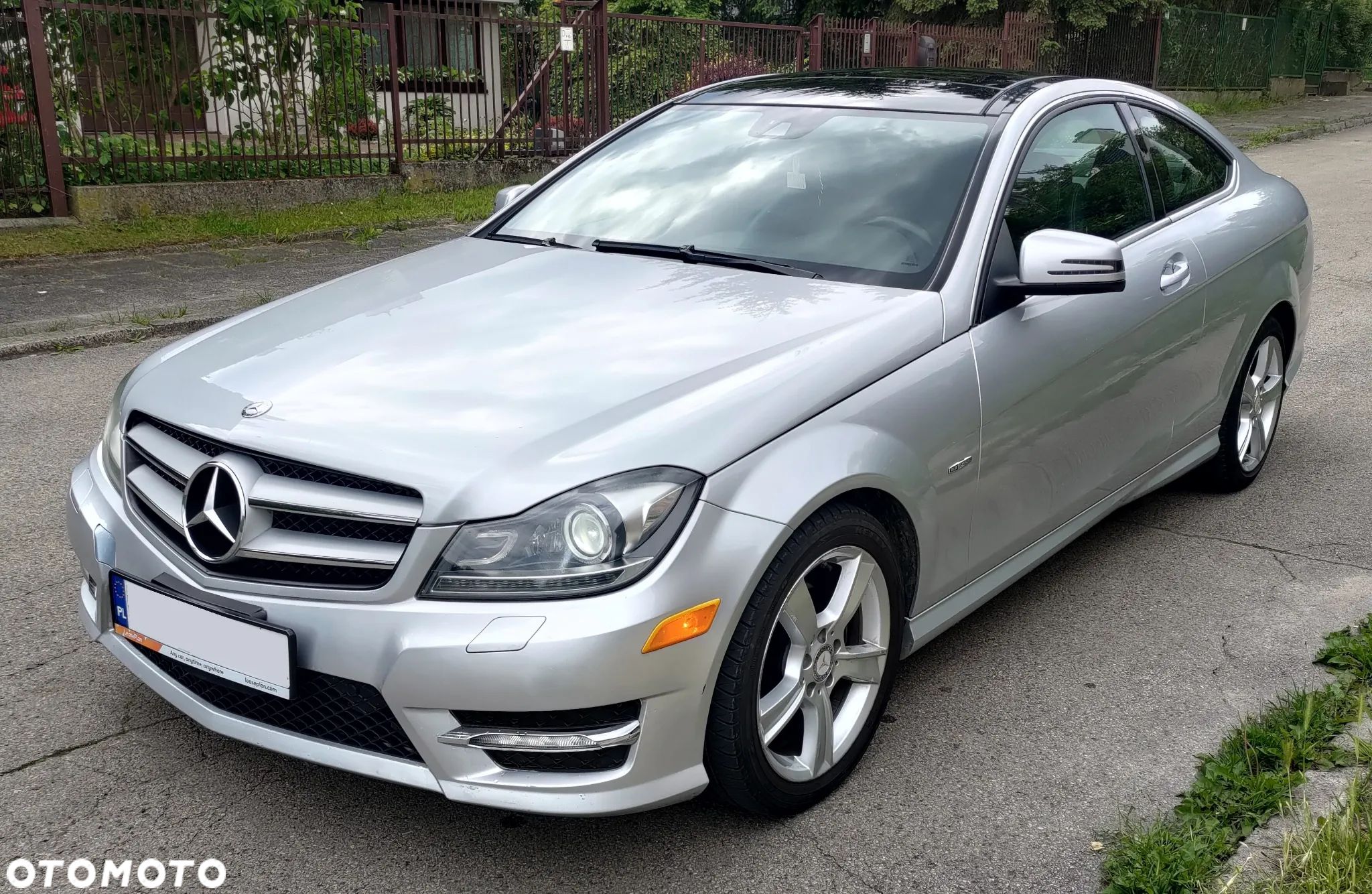 Mercedes-Benz Klasa C 250 Coupe (BlueEFFICIENCY) 7G-TRONIC - 1