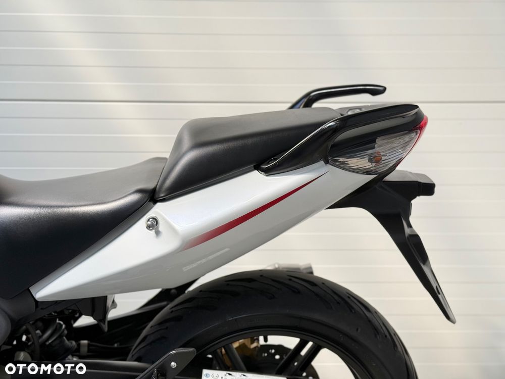 Honda CBF - 37