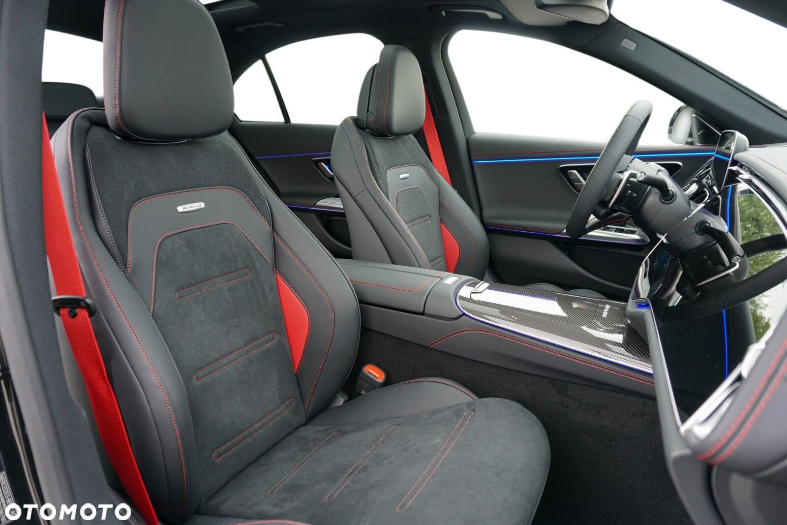 Mercedes-Benz Klasa E AMG 53 PHEV 4Matic+ 9G-Tronic TCT - 9