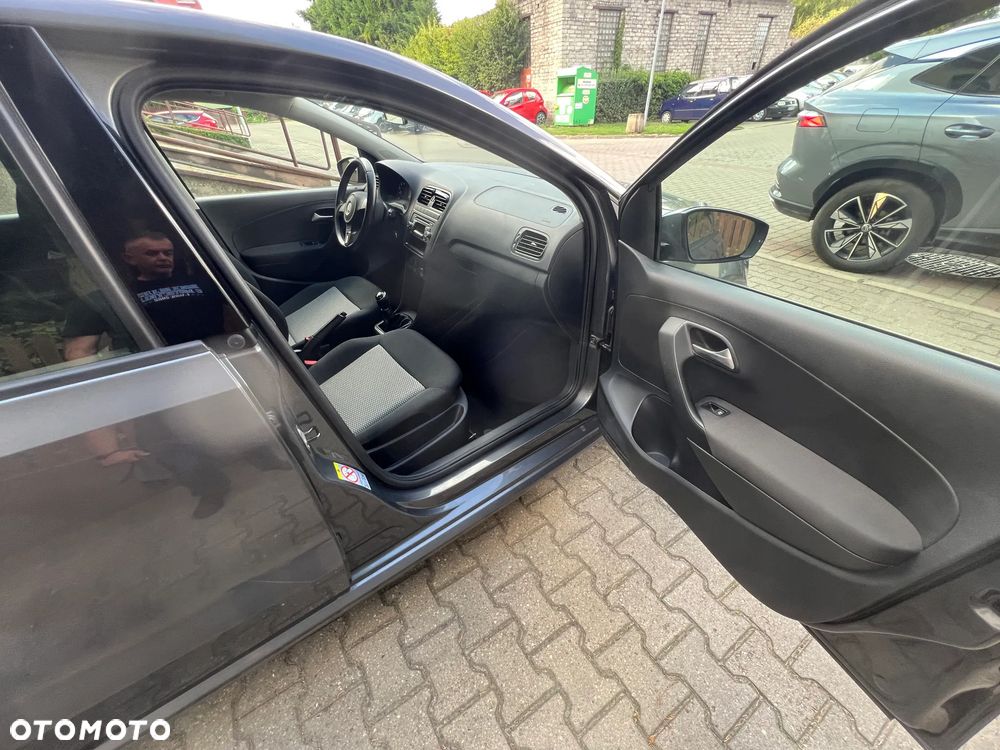 Volkswagen Polo - 14