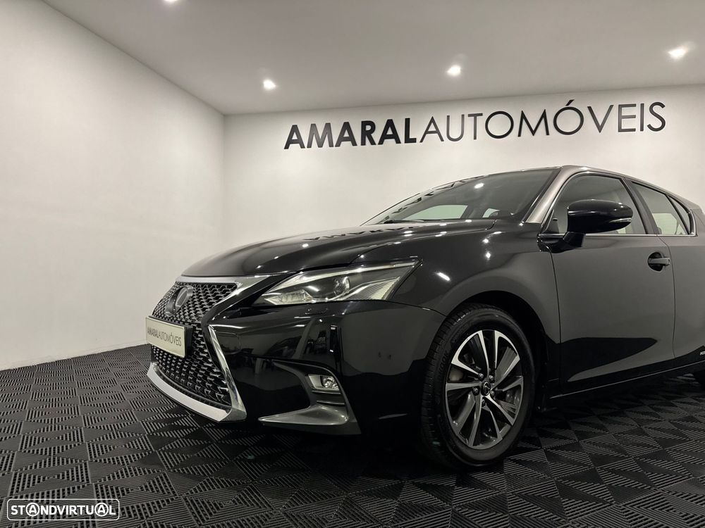 Lexus CT 200h Luxury - 12