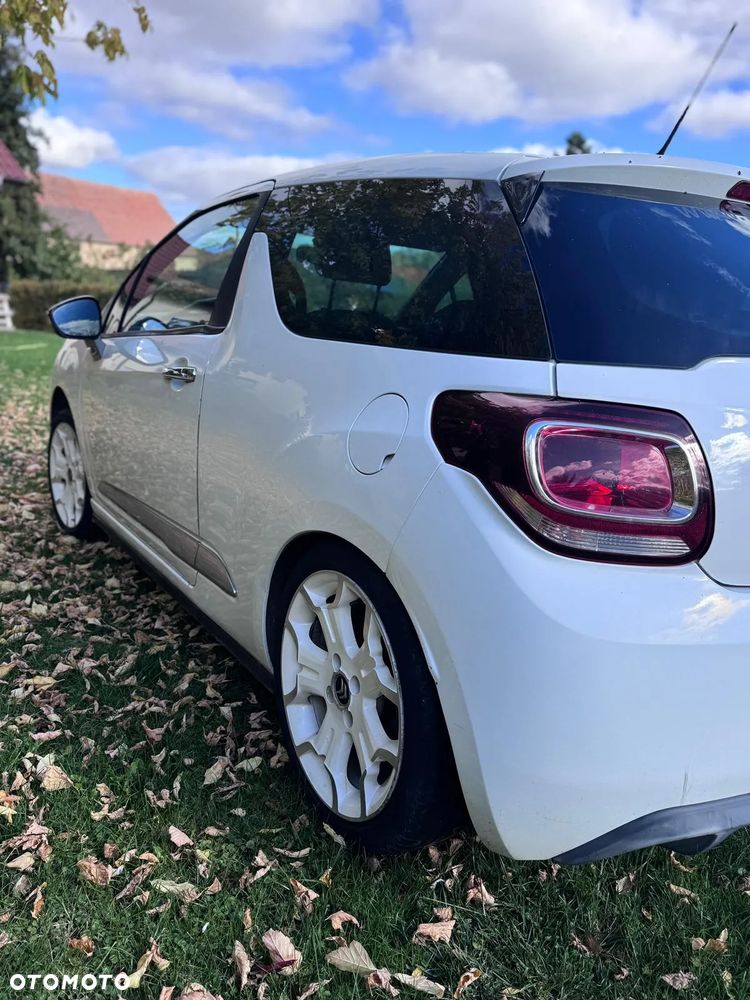 Citroën DS3 1.6 VTi SoChic - 11