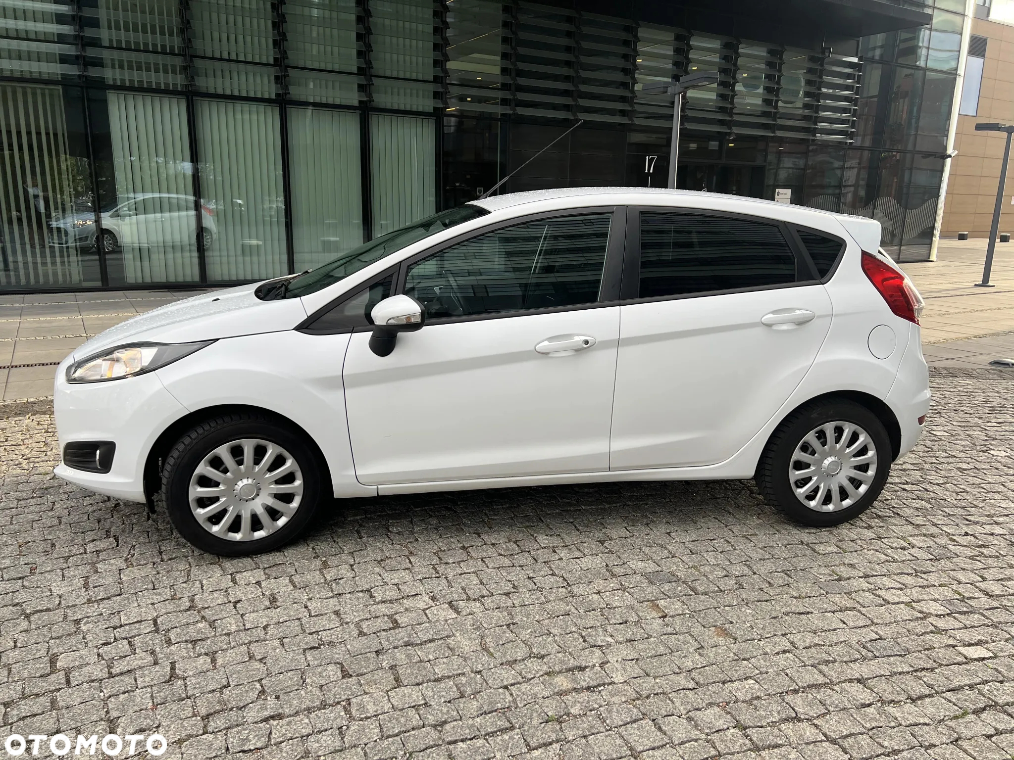 Ford Fiesta 1.0 Titanium - 17