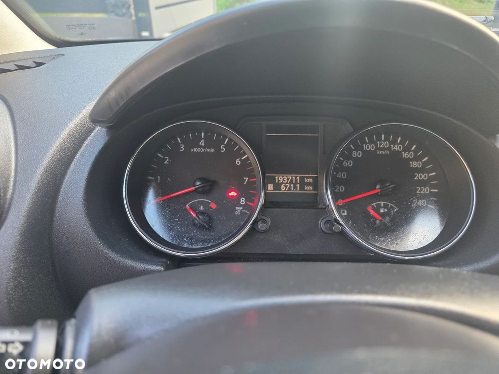 Nissan Qashqai 1.6 Acenta - 12