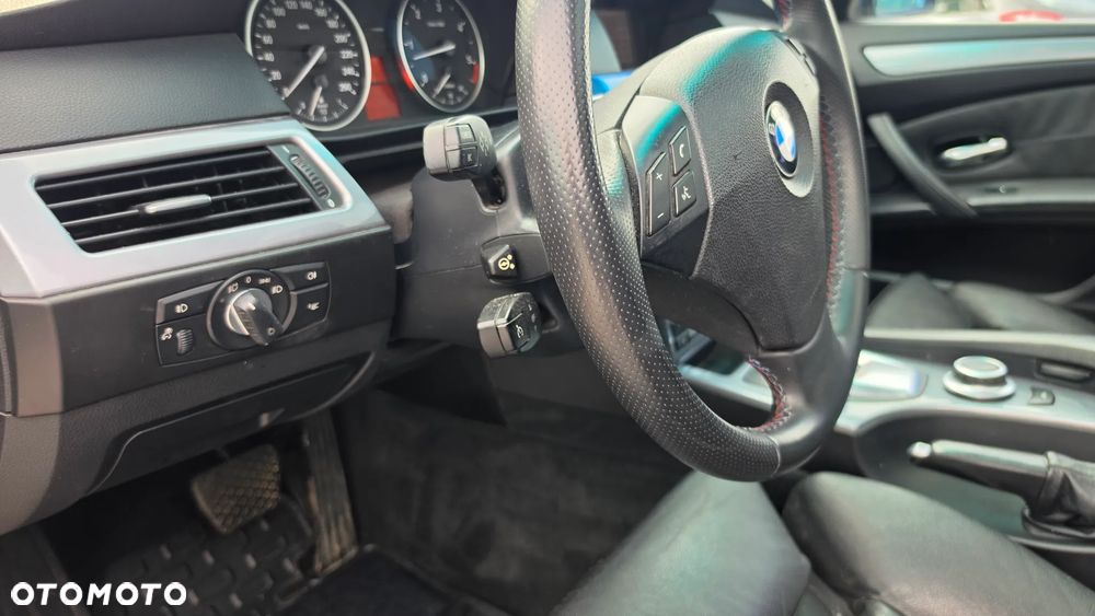 BMW Seria 5 530d Edition Sport - 24