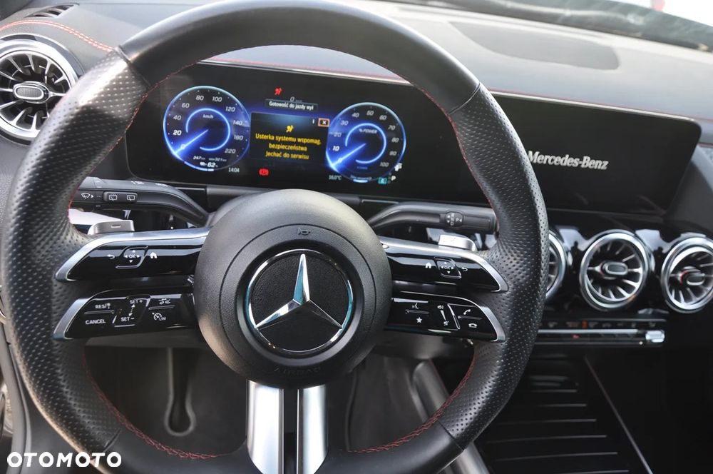 Mercedes-Benz EQA 250+ AMG Line - 24