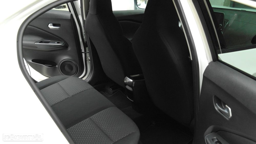 Nissan Juke 1.0 DIG-T N-Connecta - 13
