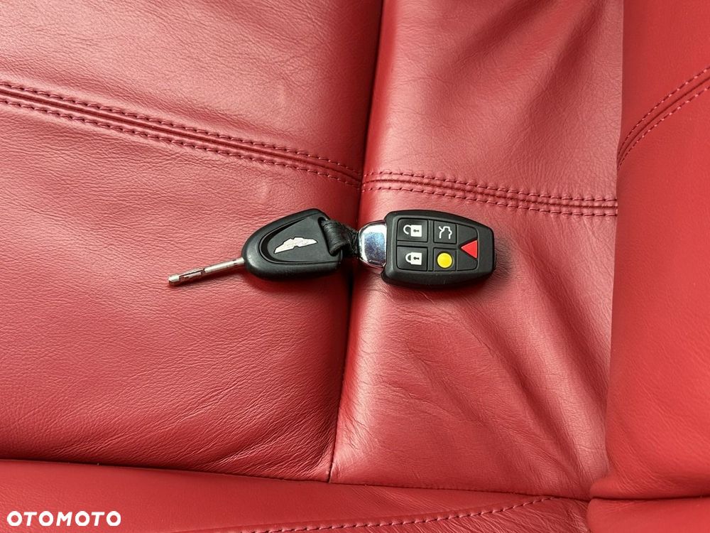 Aston Martin DB9 Touchtronic - 40