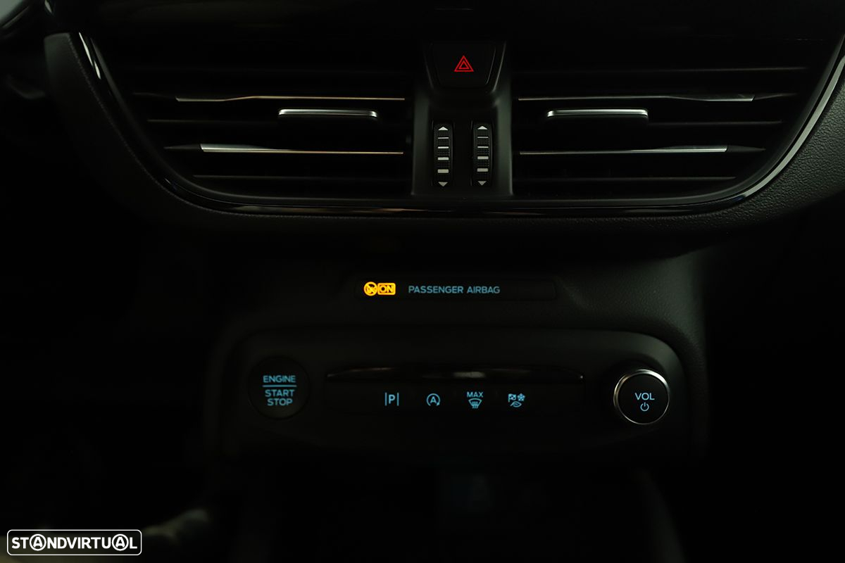 Ford Focus - 13