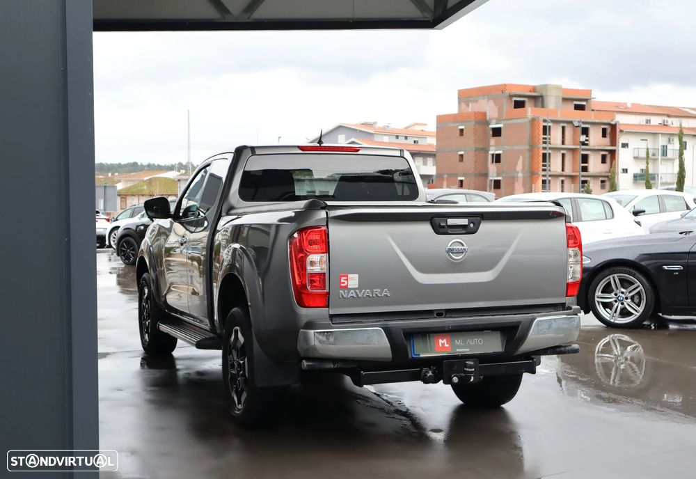 Nissan Navara 2.3 dCi CD 4WD N-Connecta Nav+Barras - 6