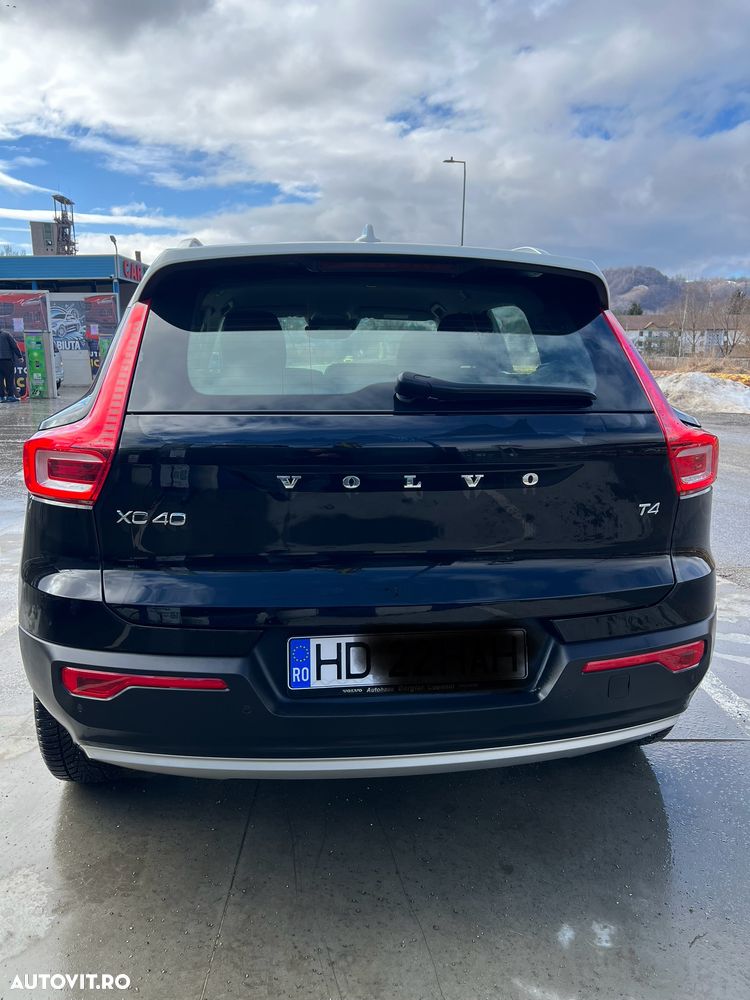 Volvo XC 40 - 3