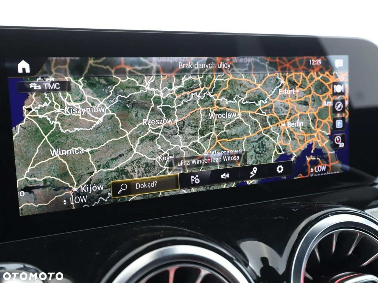 Mercedes-Benz GLB 180 d 8G-DCT AMG Line - 24