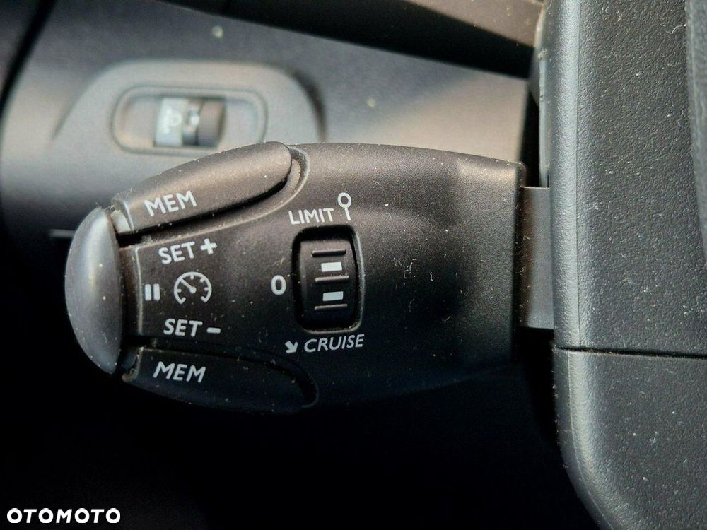 Toyota Proace City Verso 1.5 D-4D Family - 28
