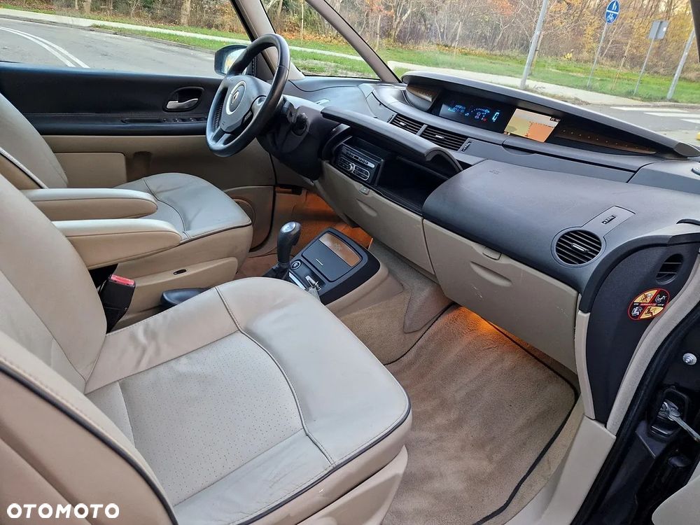 Renault Grand Espace Gr 2.0T Voyage - 6