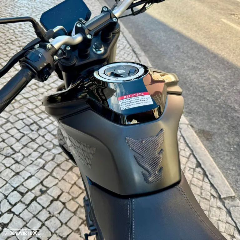 Voge 125R - 26