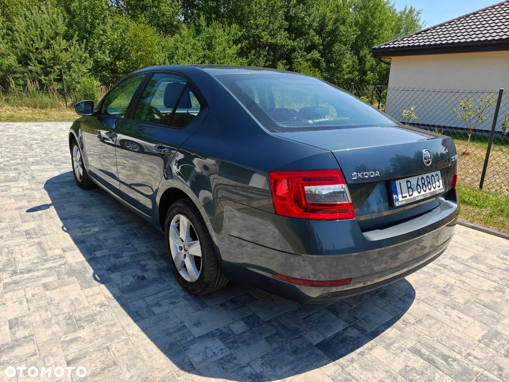 Skoda Octavia 1.4 TSI Ambition - 5