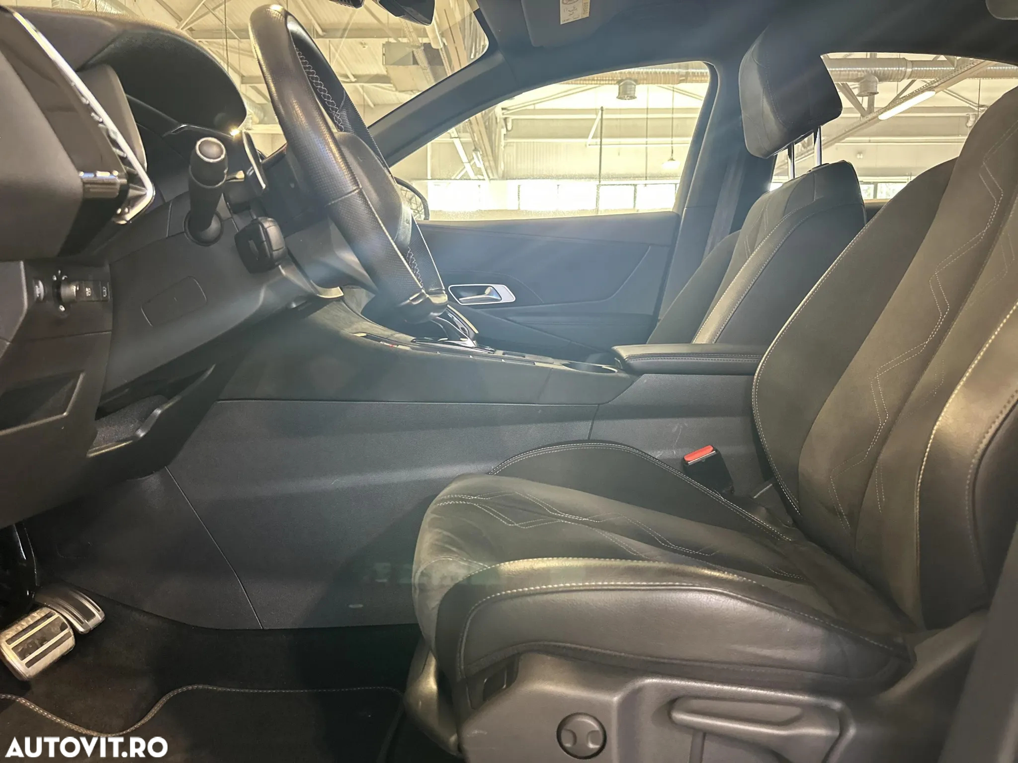 DS Automobiles DS 7 Crossback - 23