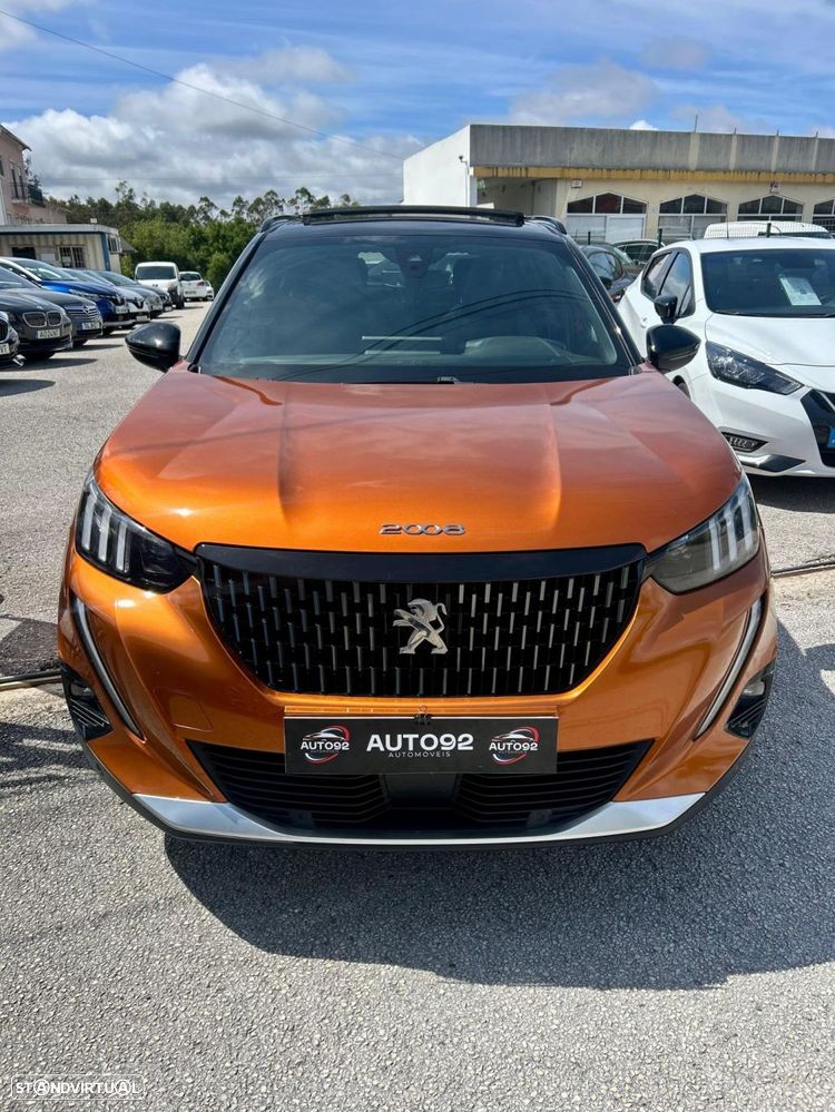 Peugeot 2008 1.2 PureTech GT Line - 4