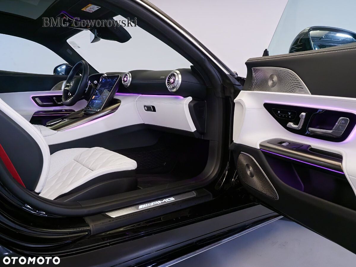 Mercedes-Benz AMG GT - 8