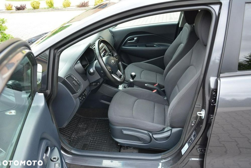 Kia Rio 1.2 XL Business Line - 19